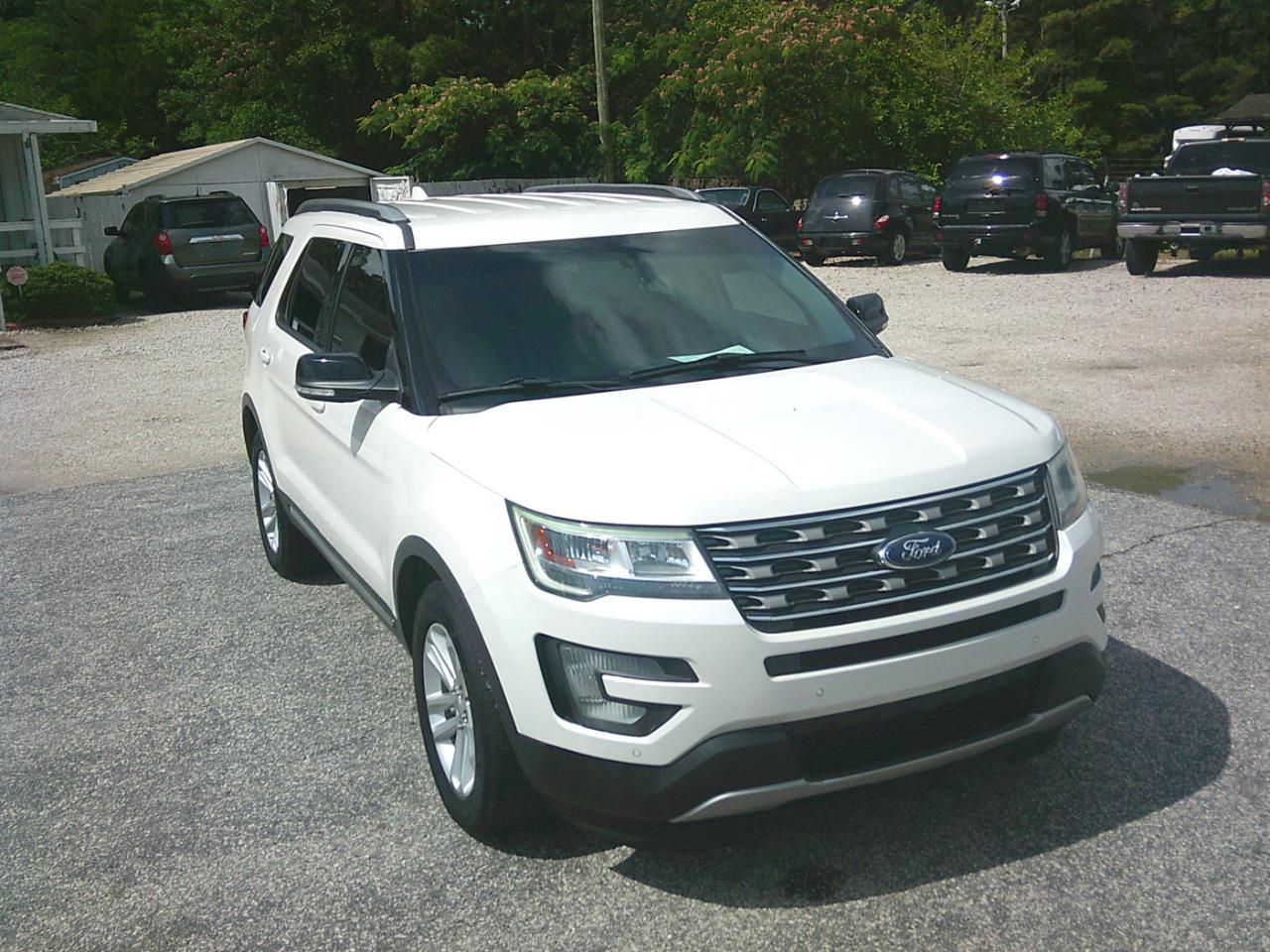 Ford Explorer XLT FWD 2016