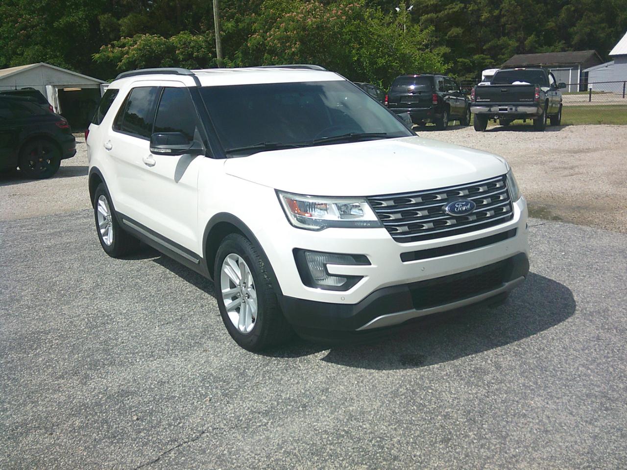 Ford Explorer XLT FWD 2016