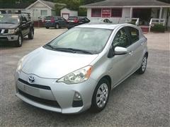 2013 Toyota Prius c 