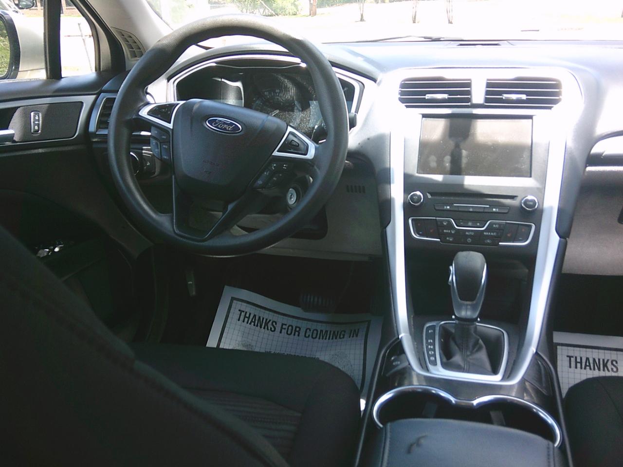 Ford Fusion SE 2016
