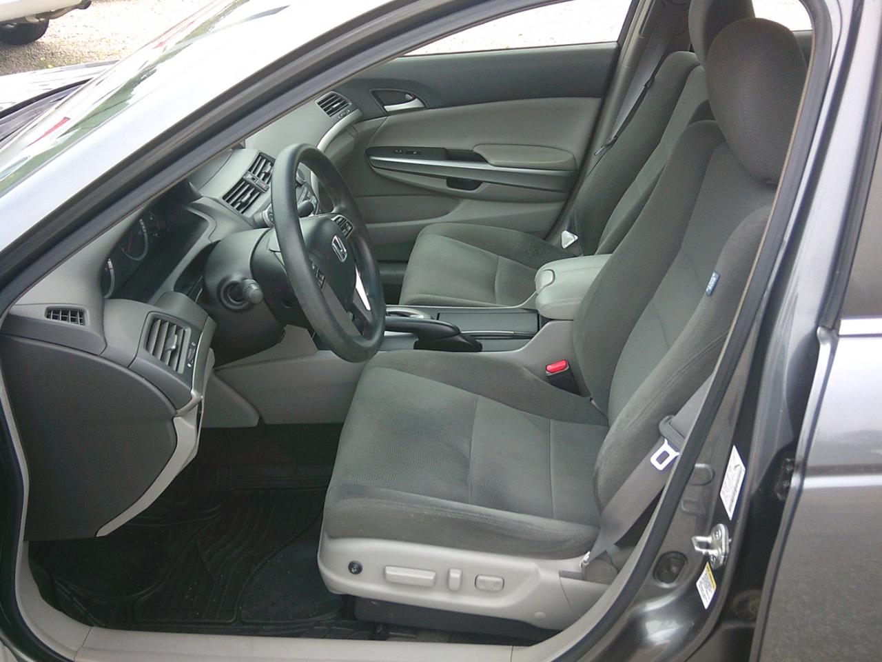 Honda Accord EX Sedan AT 2009