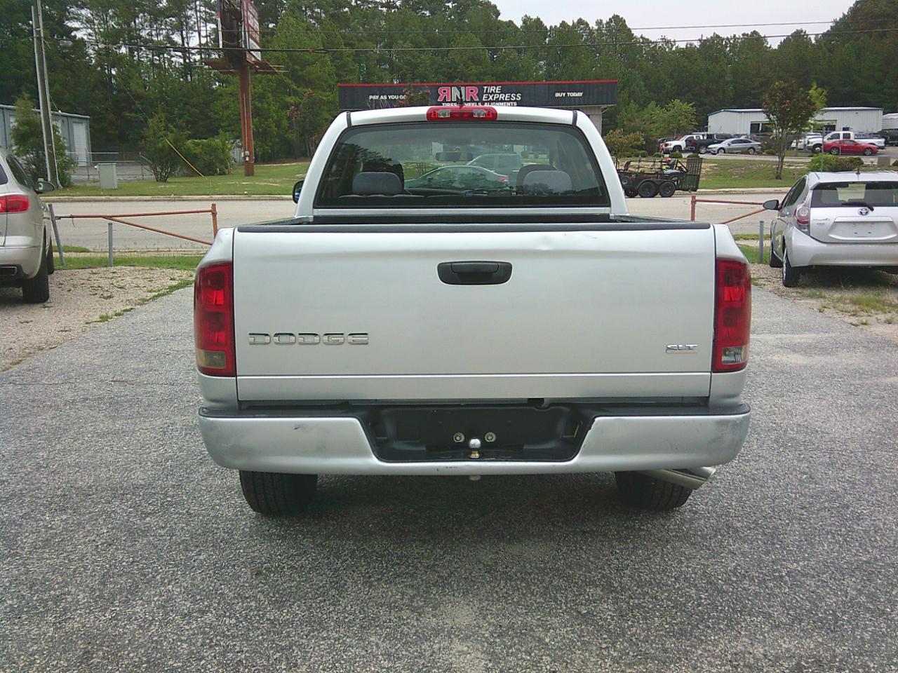 Dodge Ram 1500 SLT Quad Cab 2WD 2004