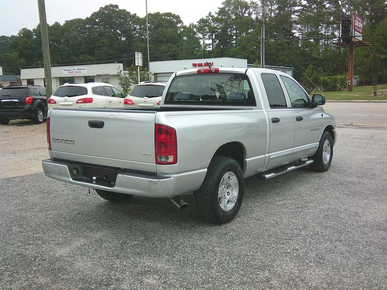 Dodge Ram 1500 SLT Quad Cab 2WD 2004