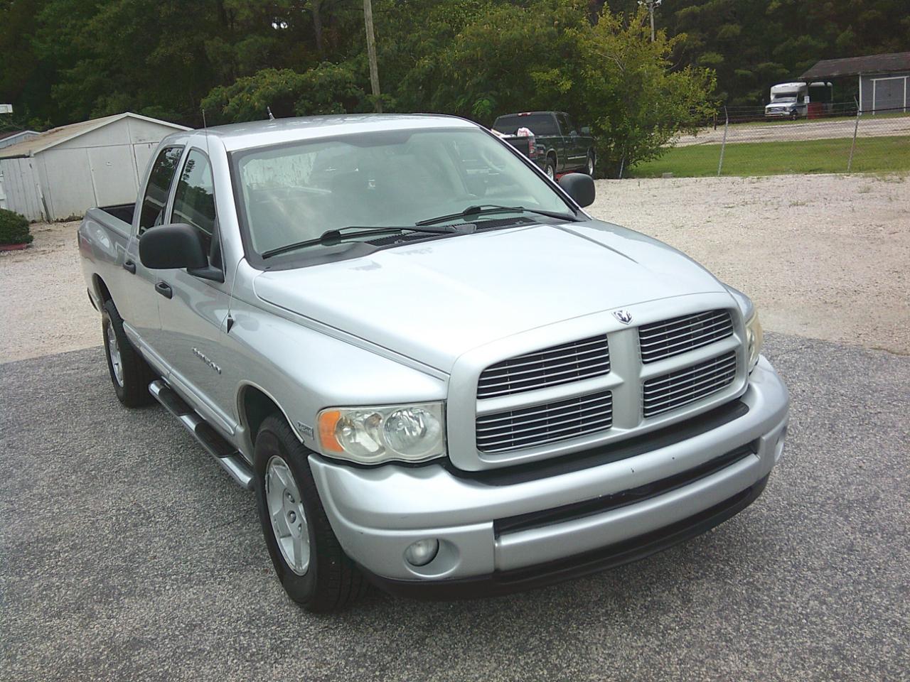 Dodge Ram 1500 SLT Quad Cab 2WD 2004