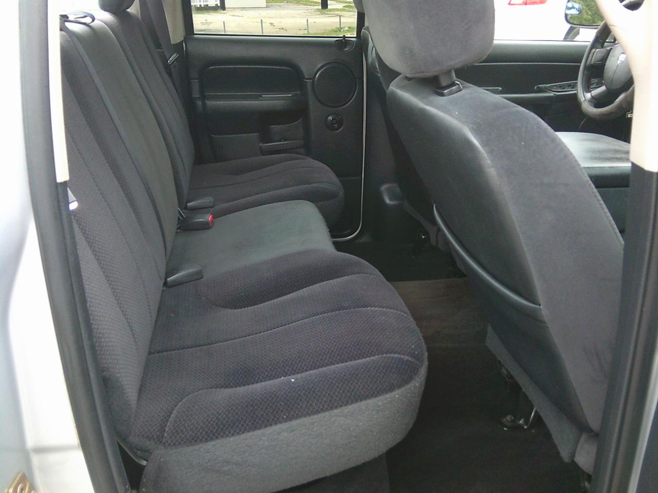 Dodge Ram 1500 SLT Quad Cab 2WD 2004
