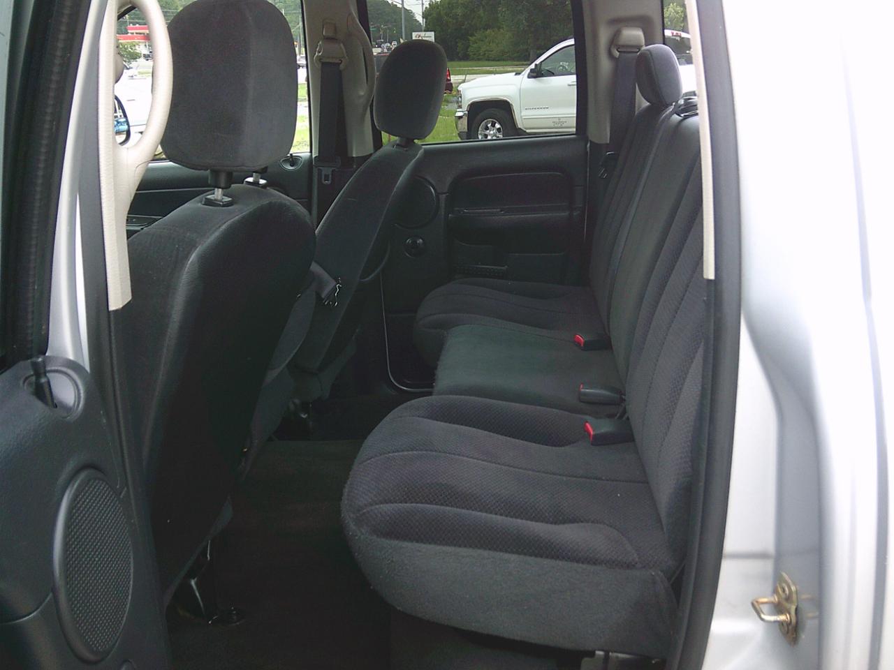 Dodge Ram 1500 SLT Quad Cab 2WD 2004