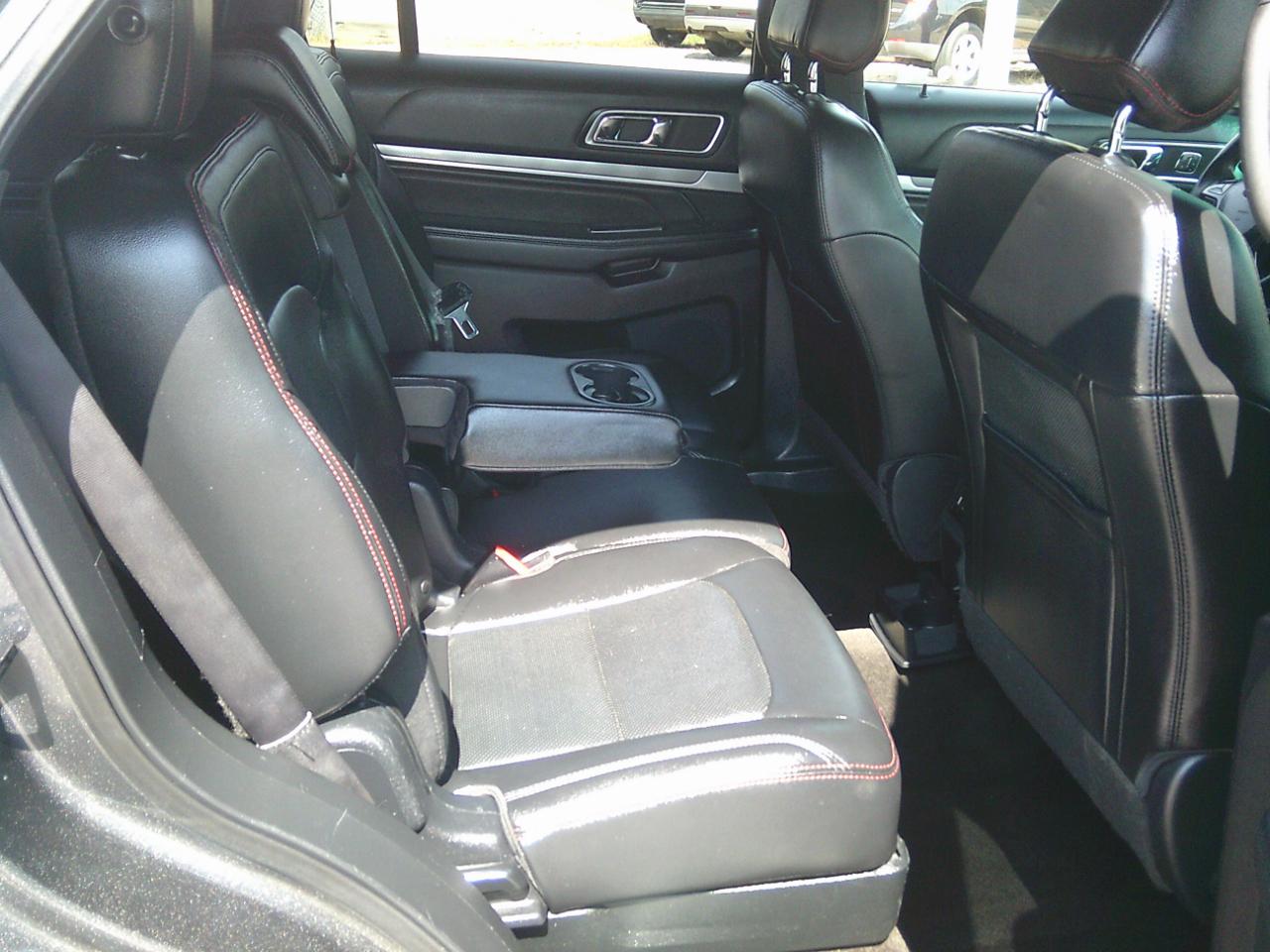 Ford Explorer Sport 4WD 2016