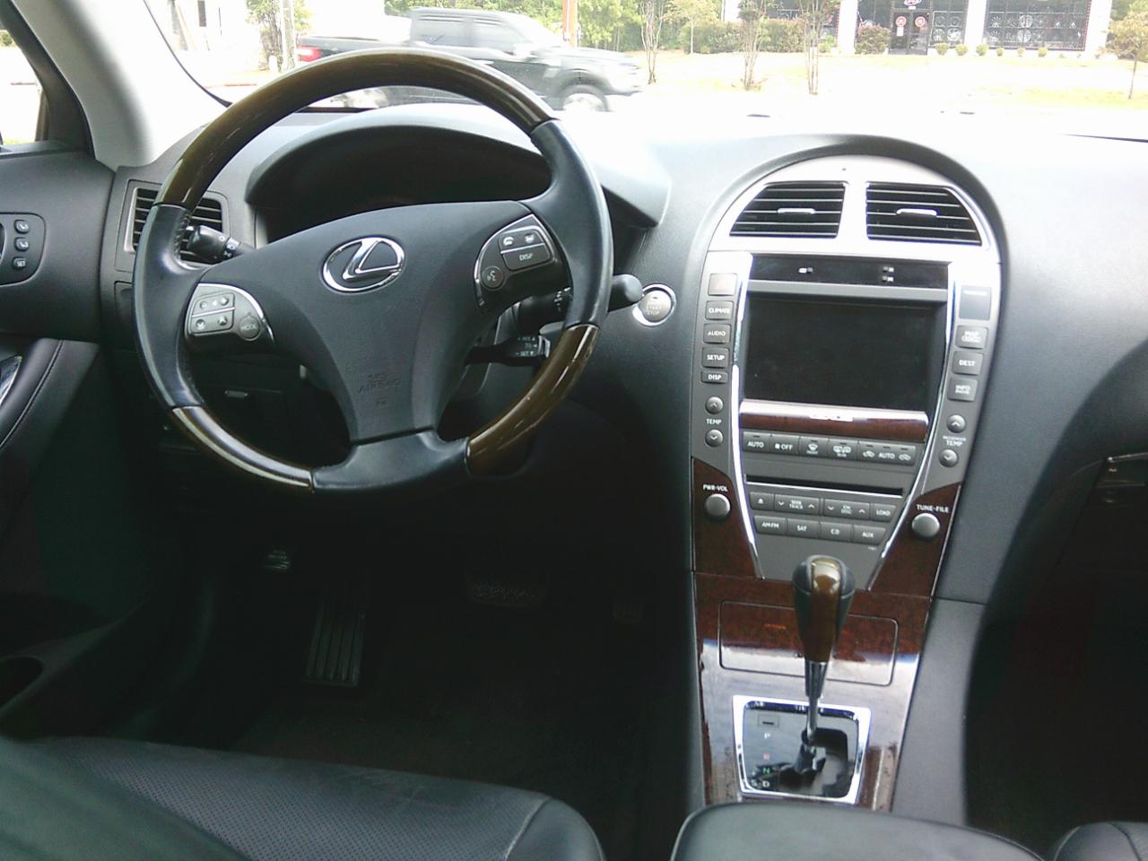 Lexus ES 350 Sedan 2010