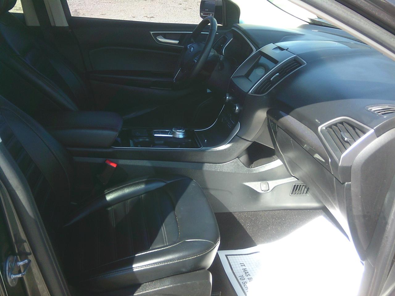 Ford Edge SEL FWD 2019