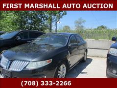 2010 Lincoln MKS 