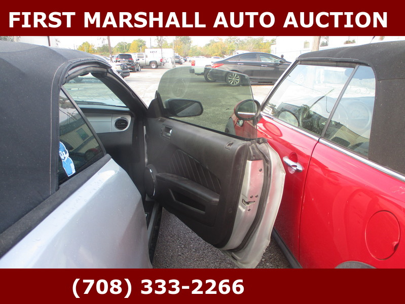 Ford Mustang  2010 Ford Mustang  2010