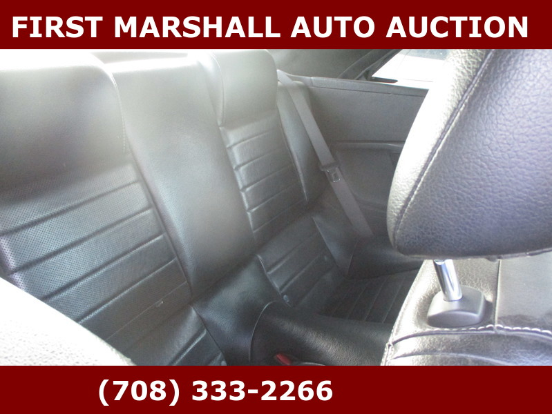 Ford Mustang  2010 Ford Mustang  2010