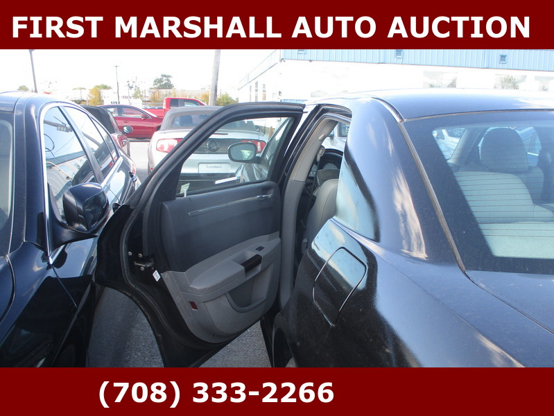 Chrysler 300 4dr Sdn 300C 2006 Chrysler 300 4dr Sdn 300C 2006