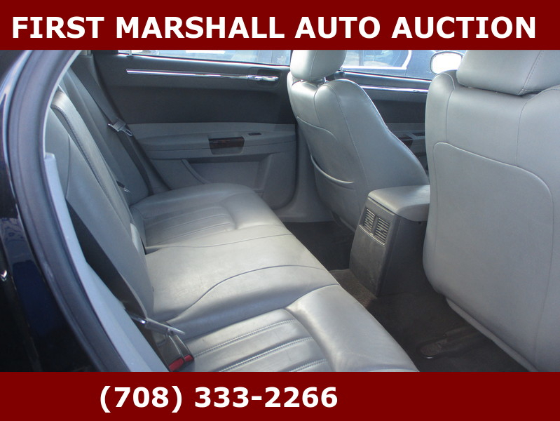 Chrysler 300 4dr Sdn 300C 2006 Chrysler 300 4dr Sdn 300C 2006