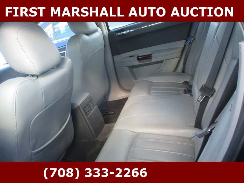 Chrysler 300 4dr Sdn 300C 2006 Chrysler 300 4dr Sdn 300C 2006