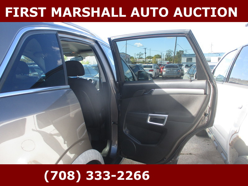 Chevrolet Captiva Sport Fleet FWD 4dr LS w/2LS 2012 Chevrolet Captiva Sport Fleet FWD 4dr LS w/2LS 2012