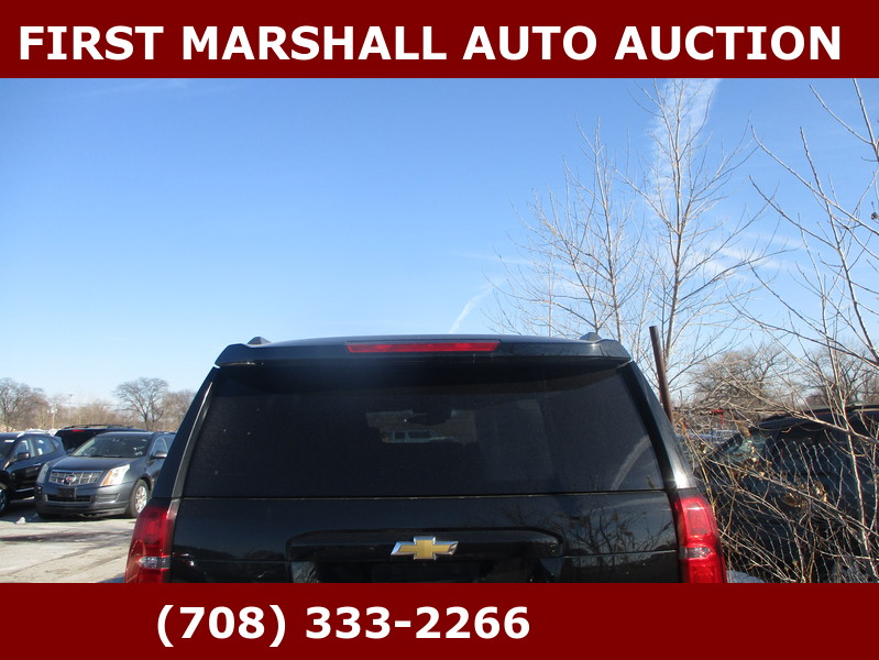 Chevrolet Suburban 1500 LT 2017