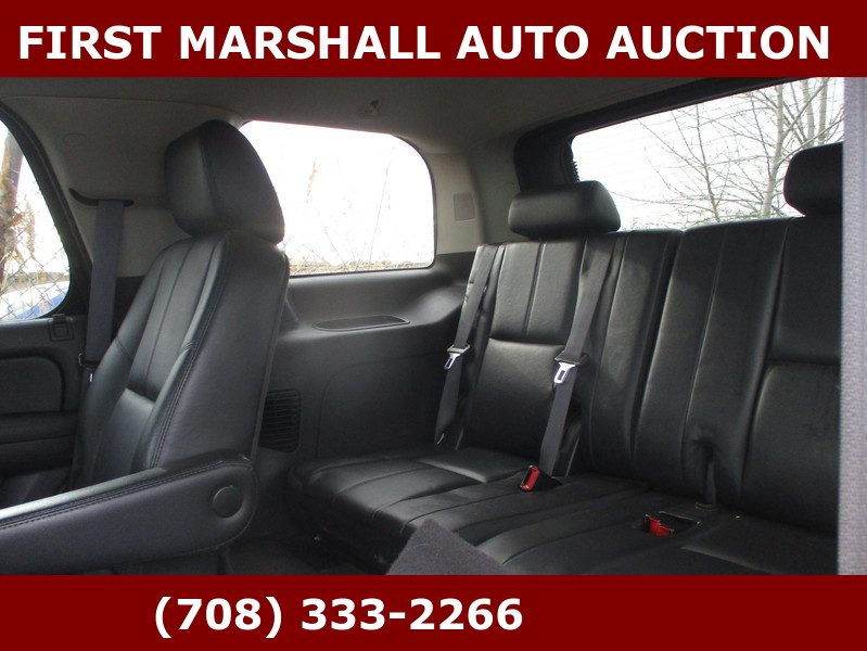 Chevrolet Tahoe  2012