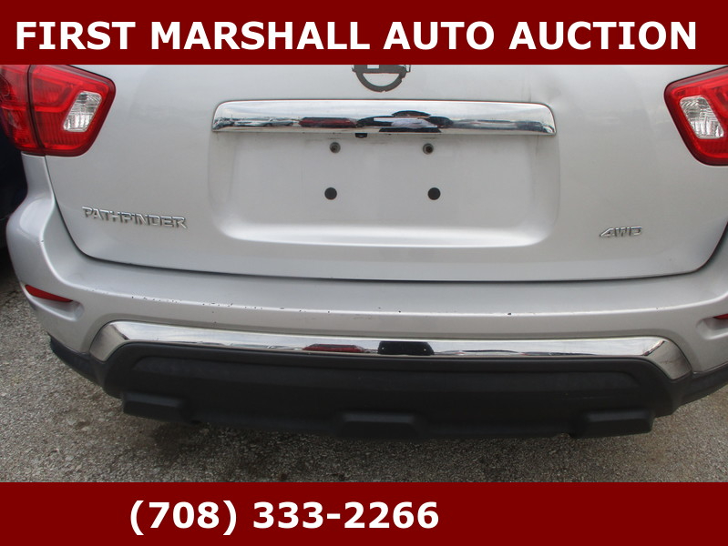 Nissan Pathfinder  2017