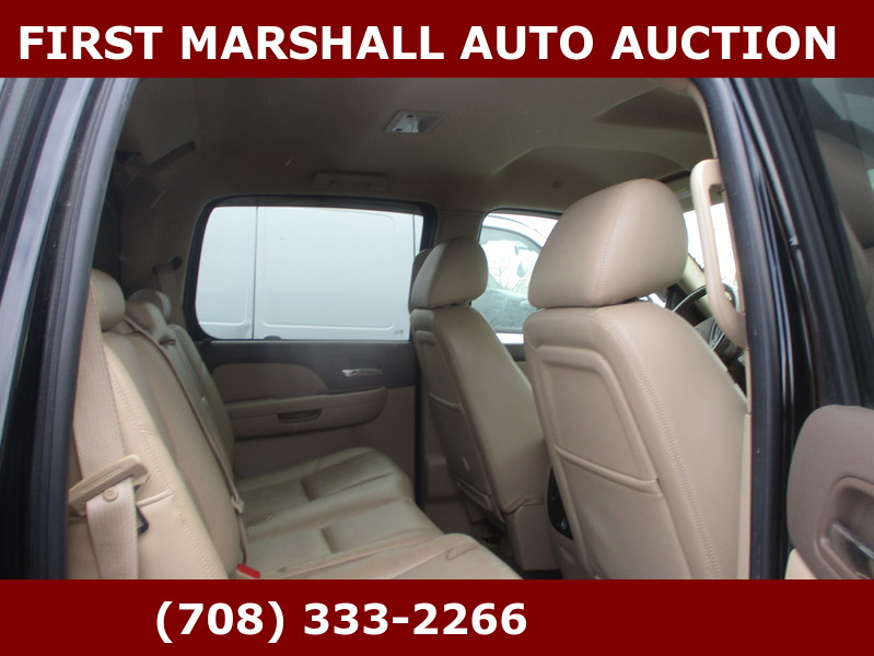 Chevrolet Avalanche  2011