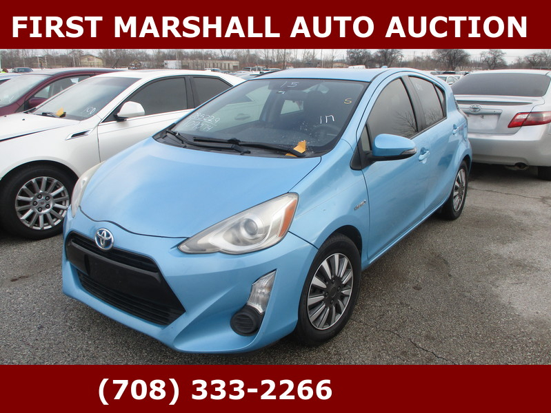 Toyota Prius c  2015