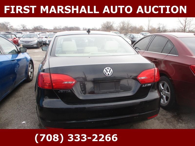 Volkswagen Jetta  2013