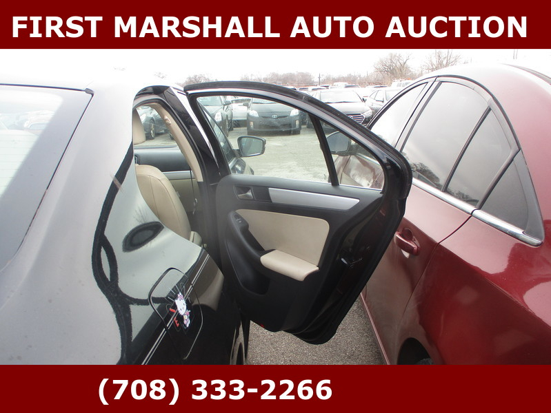 Volkswagen Jetta  2013