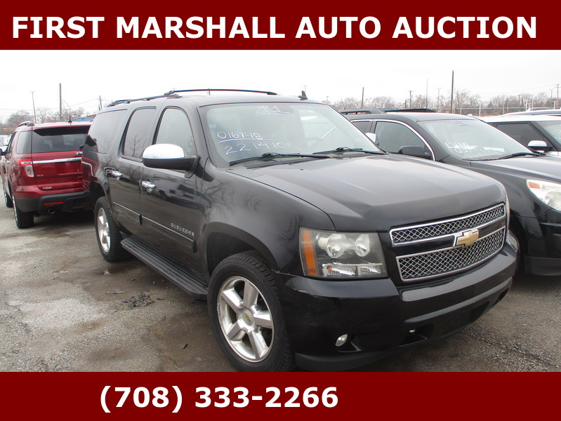 Chevrolet Suburban  2011