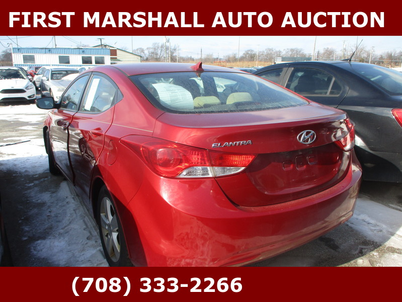 Hyundai Elantra  2011