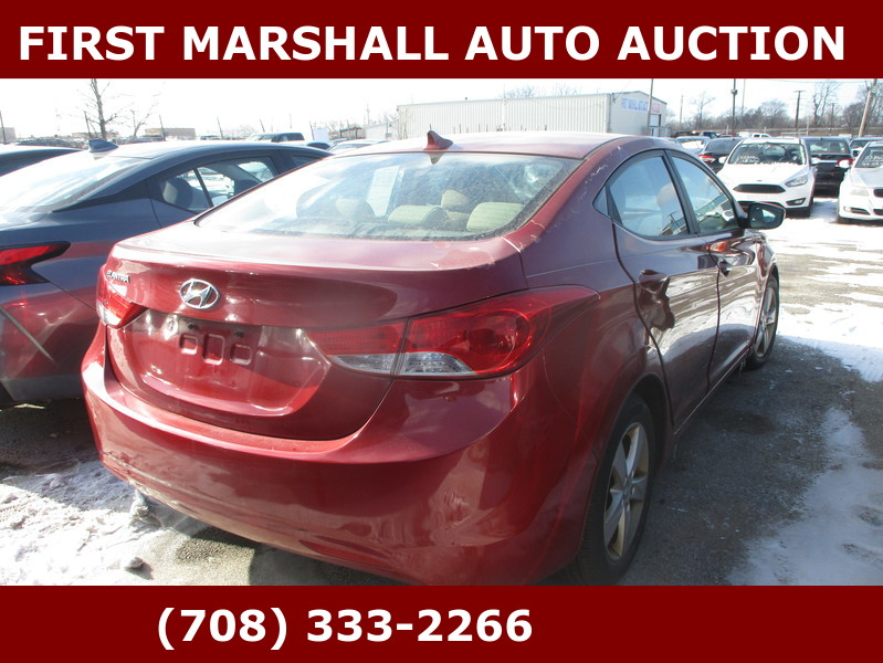 Hyundai Elantra  2011