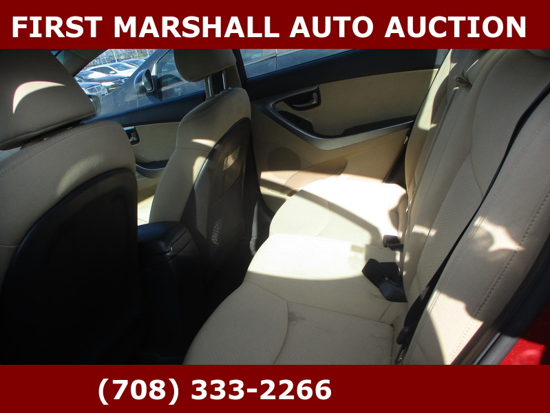 Hyundai Elantra  2011