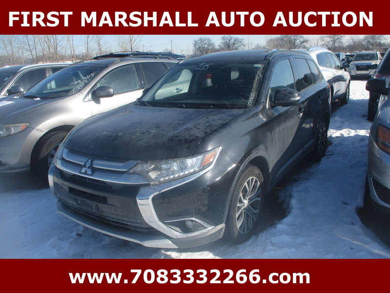 Mitsubishi Outlander  2016
