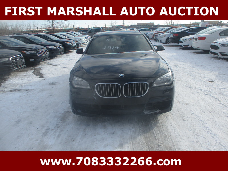 BMW 750i xDrive  2013