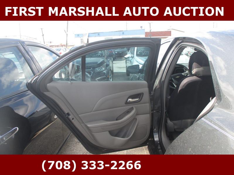 Chevrolet Malibu  2015