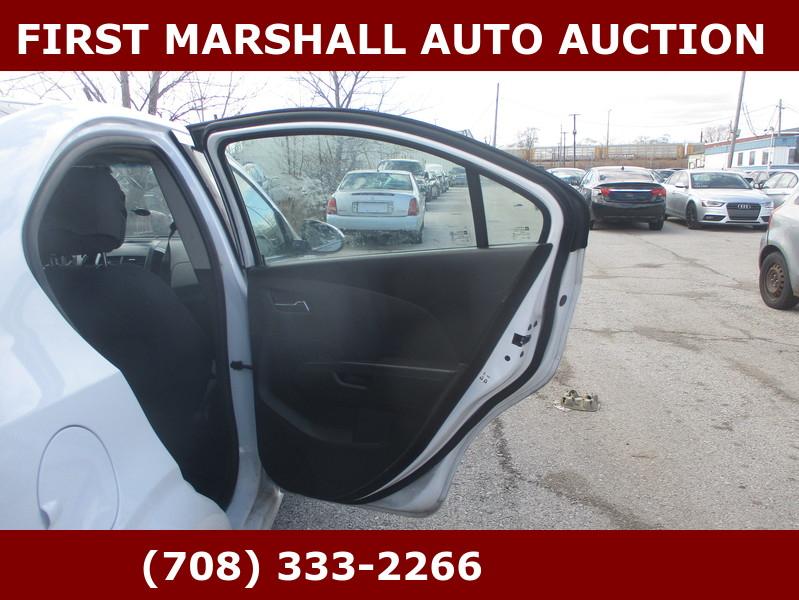 Chevrolet Sonic 4dr Sdn Auto LT 2014