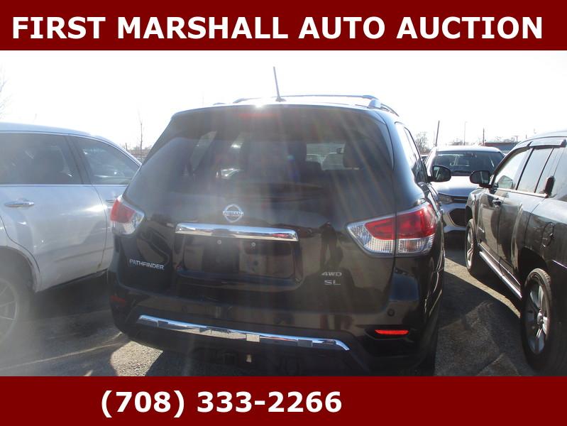 Nissan Pathfinder  2013