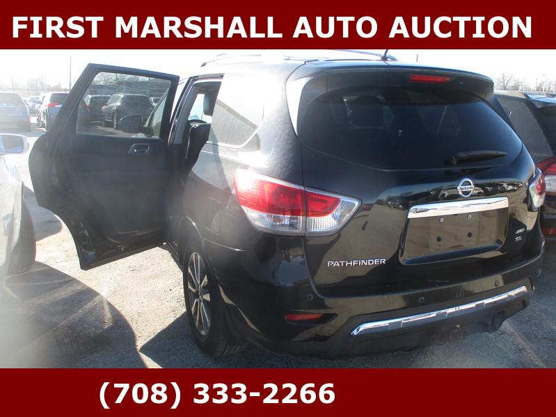 Nissan Pathfinder  2013