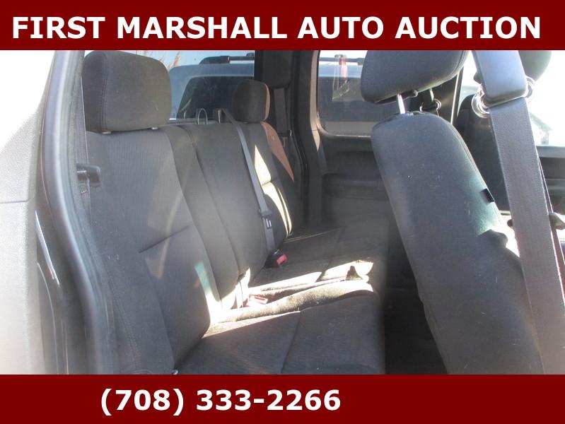 Chevrolet SILVERADO  2011