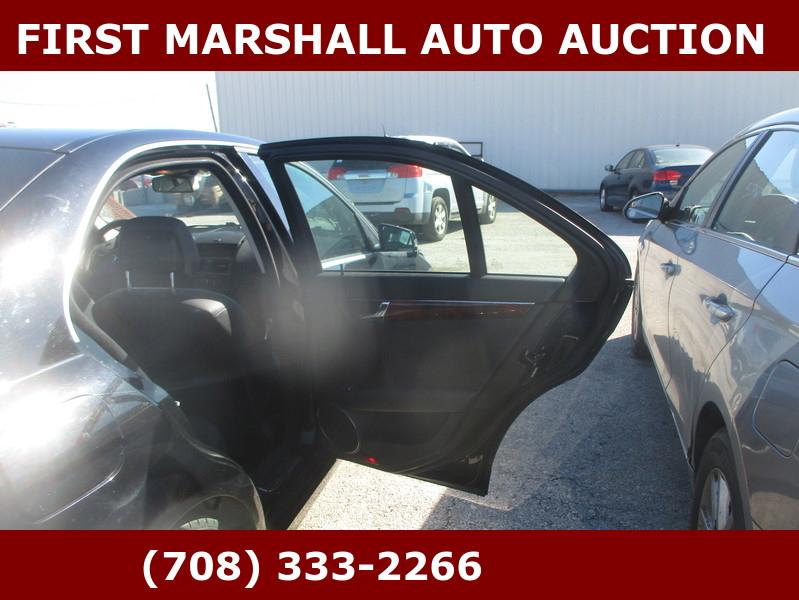 Mercedes-Benz C-Class 4dr Sdn C 300 Sport 4MATIC 2010