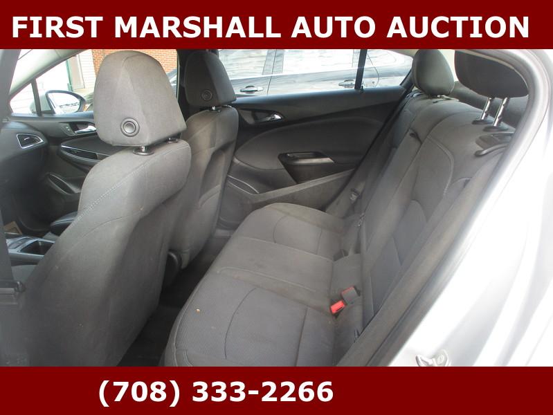 Chevrolet Cruze  2018