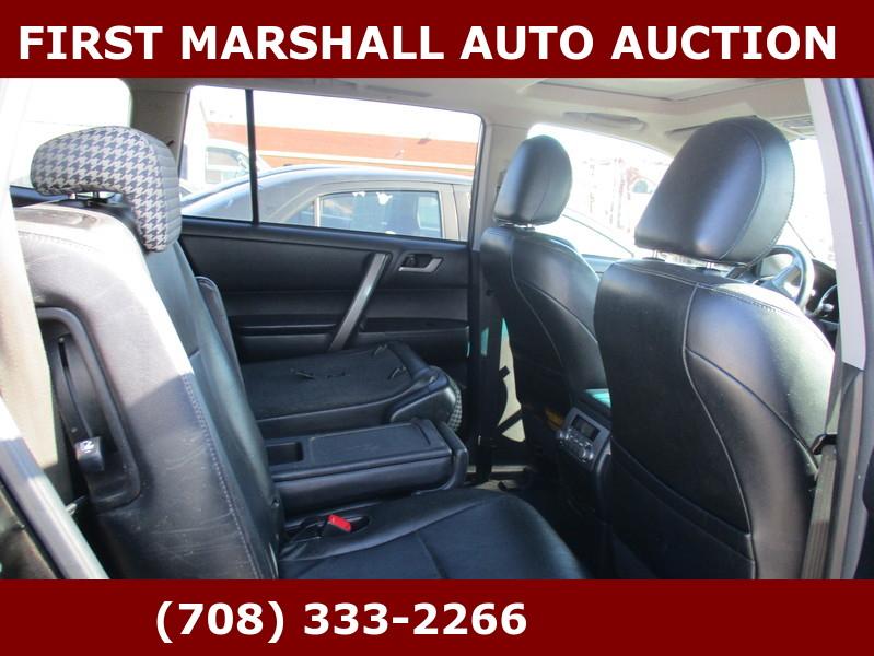 Toyota Highlander  2010