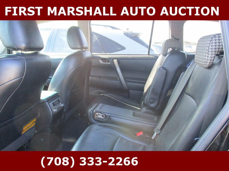 Toyota Highlander  2010
