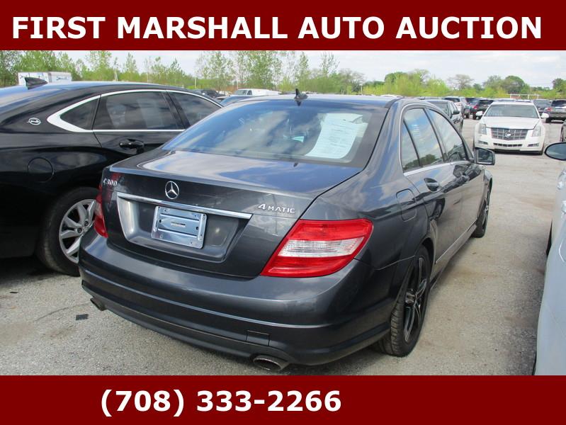 Mercedes-Benz C-Class  2010