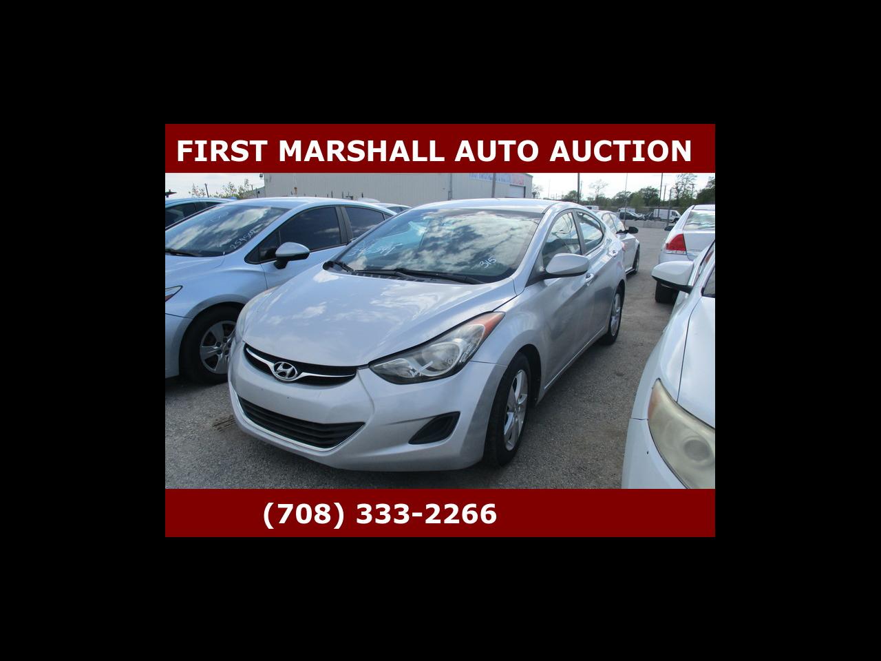 Hyundai Elantra  2013