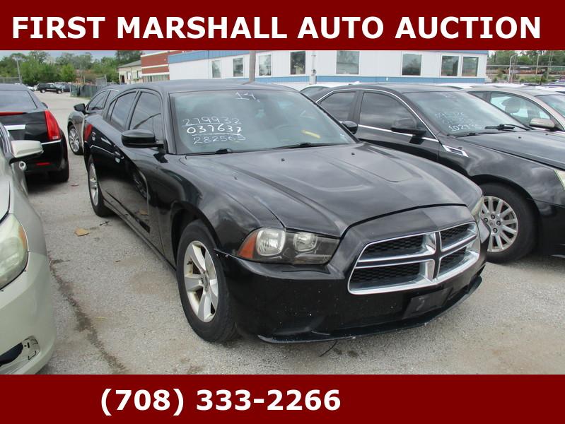 Dodge Charger 4dr Sdn SE RWD 2014