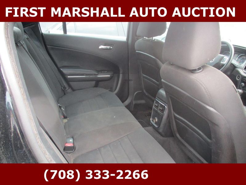 Dodge Charger 4dr Sdn SE RWD 2014