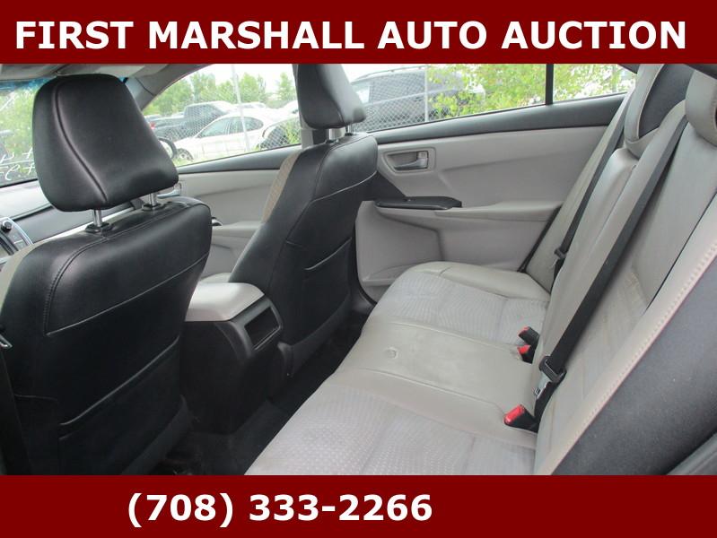 Toyota Camry  2015