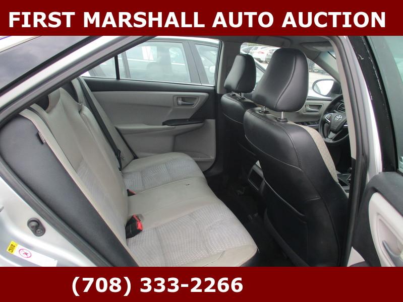 Toyota Camry  2015