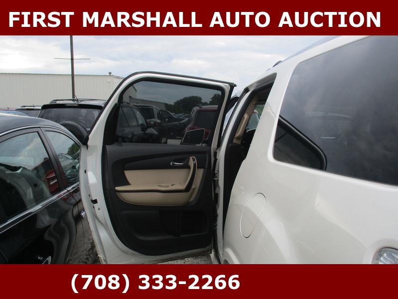 GMC Acadia  2012
