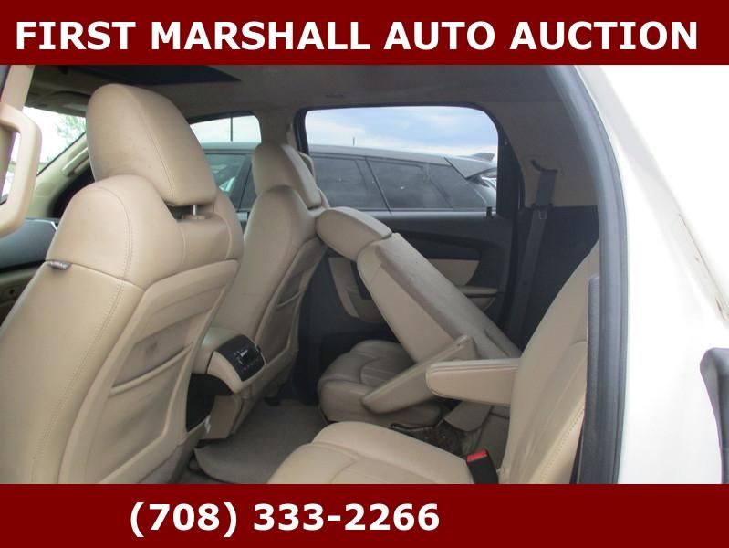 GMC Acadia  2012